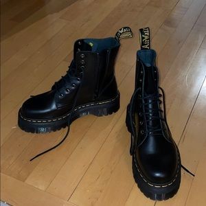 Dr Martens, Jadon smooth leather platform boots